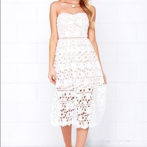 Lulus strapless knee length white lace dress - XS